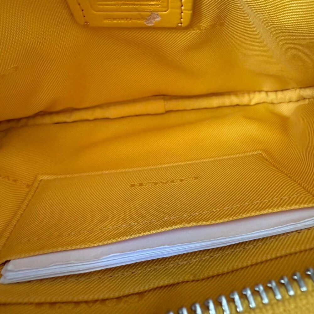 Coach Women's Yellow Bag - Picture 6 of 8